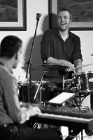 Klub koncert - Sárik Péter Trió és Micheller Myrtill / Jászberény Online / Szalai György